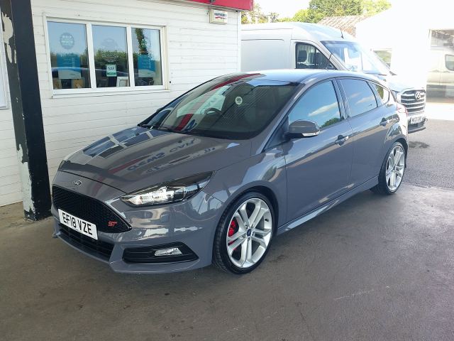 Ford Focus 2.0T EcoBoost ST-3 Hatchback 5dr Petrol Manual Euro 6 (s/s) (250 ps)
