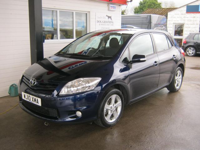 Toyota Auris 1.6 V-Matic TR Hatchback 5dr Petrol Manual (153 g/km, 124 bhp)